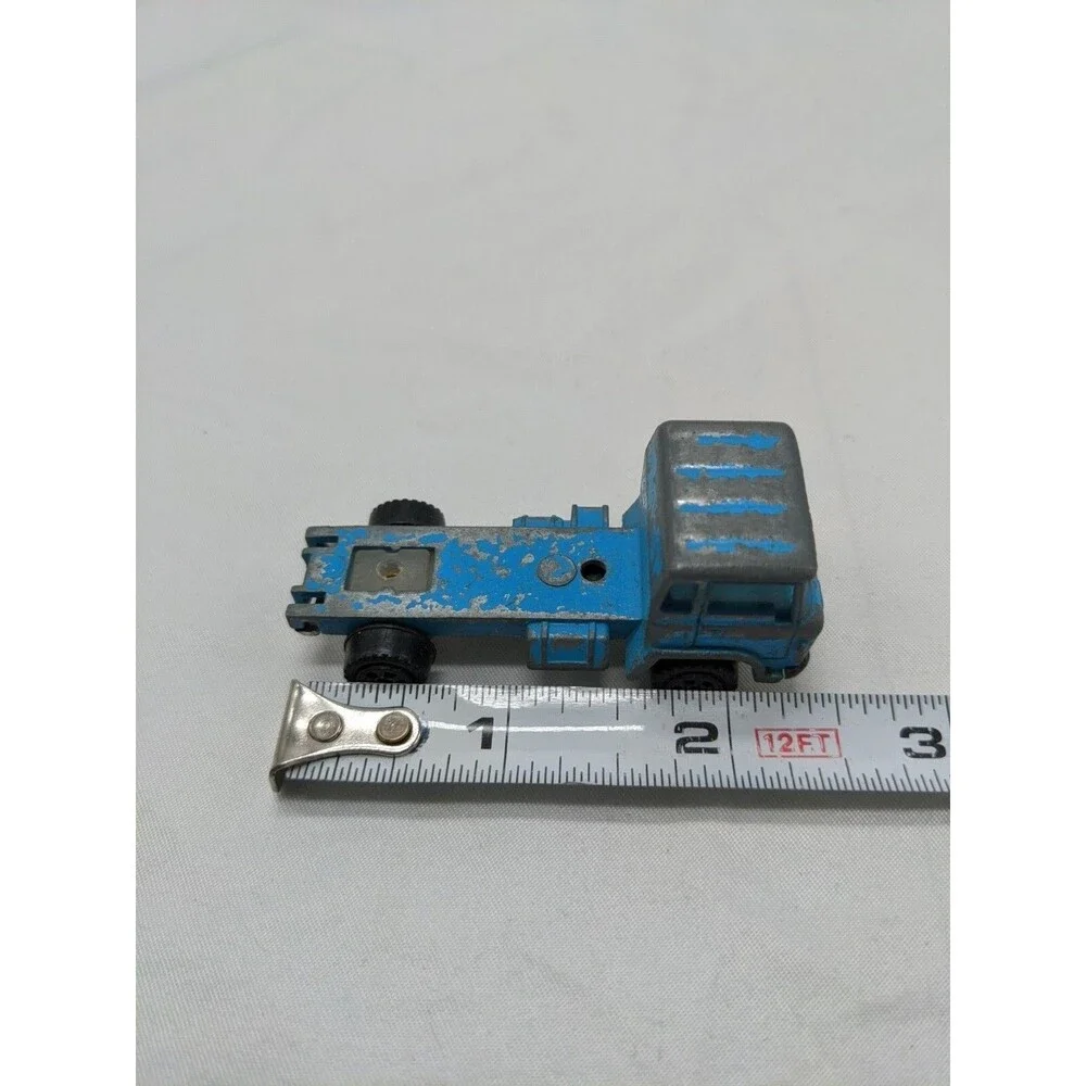 Yat Ming vintage blue